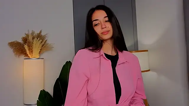 EmmyNoel online show from 12-22-25, 07:27