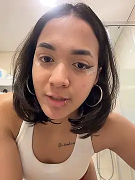 MiaMorenoo online show from 01-10-26, 04:53