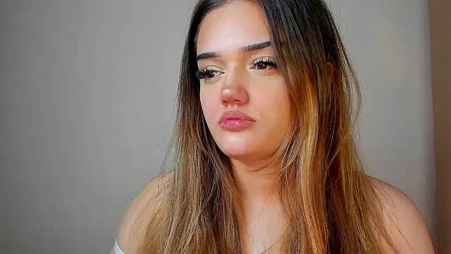 aishadolll online show from 02-12-26, 05:41