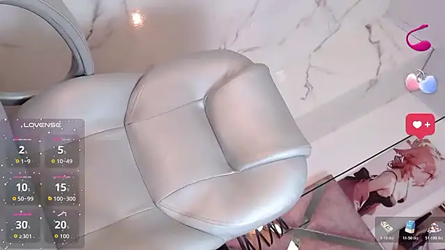 Gabydevilll online show from 03-12-26, 01:06