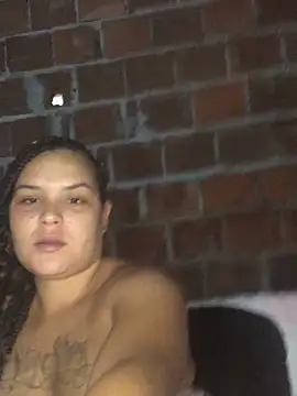 Snapshot of Geelalmeida chatting on 04-03-26, 07:56 Geelalmeida online show from 04-03-26, 07:56