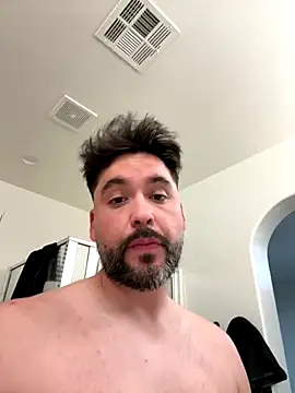 Snapshot of dad_bodforyou chatting on 12-21-25, 01:35 dad bodforyou online show from 12-21-25, 01:35