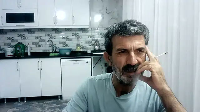 Snapshot of kobra21turki chatting on 05-25-26, 10:05 kobra21turki online show from 05-25-26, 10:05