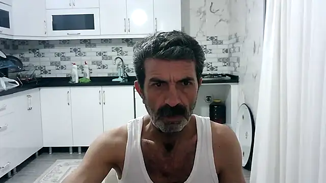 Snapshot of kobra21turki chatting on 06-02-26, 10:45 kobra21turki online show from 06-02-26, 10:45