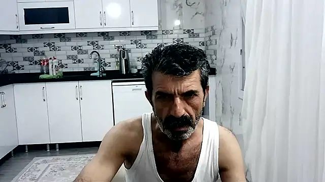 Snapshot of kobra21turki chatting on 06-05-26, 07:41 kobra21turki online show from 06-05-26, 07:41