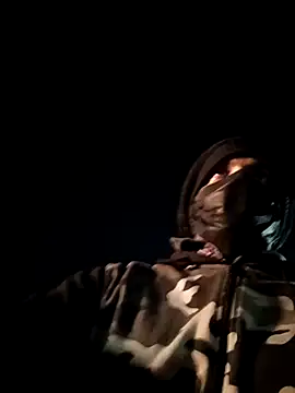 bnglrboy0886 online show from 12-18-25, 05:41