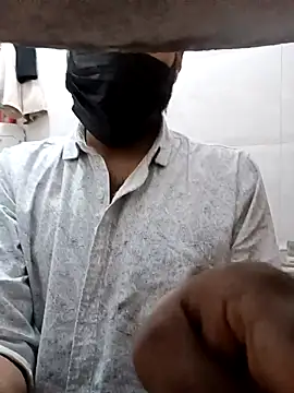 bnglrboy0886 online show from 01-10-26, 12:23