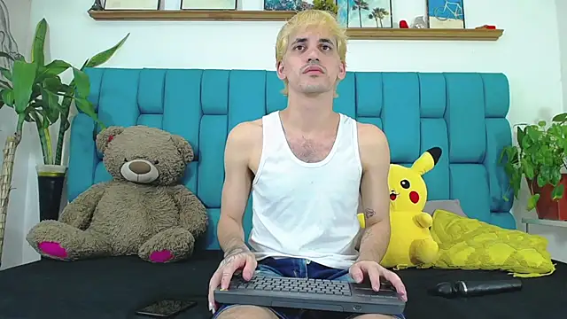 boy Dirty X online show from 06-21-26, 05:21