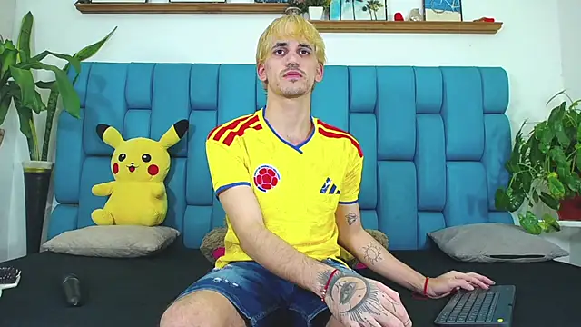 boy Dirty X online show from 06-24-26, 05:17