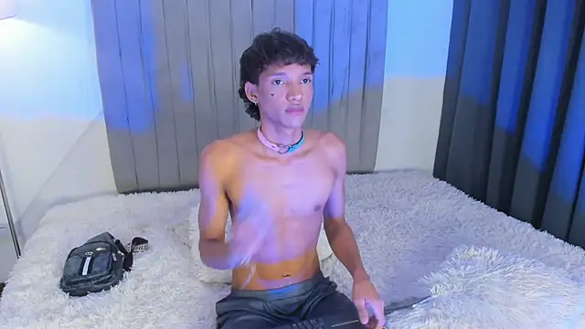 Snapshot of im_ralff chatting on 02-14-26, 08:38 im ralff online show from 02-14-26, 08:38