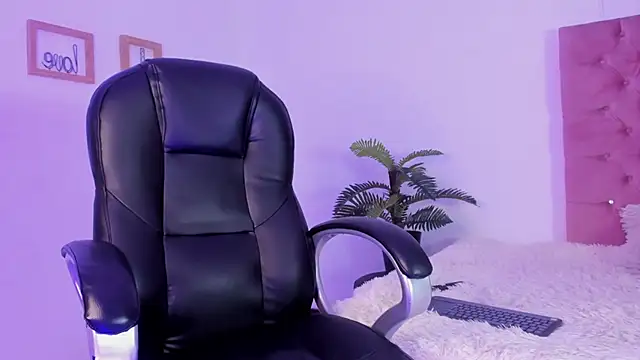 Snapshot of im_ralff chatting on 03-09-26, 08:46 im ralff online show from 03-09-26, 08:46