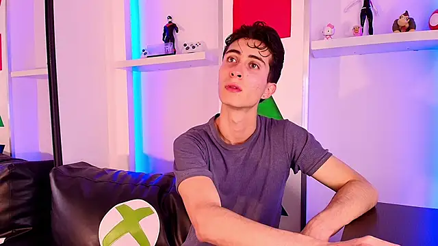 Ithan Skin online show from 02-05-26, 01:38