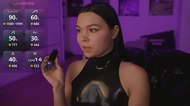 Snapshot of Dominatrix_Alice chatting on 03-09-26, 02:15 Dominatrix Alice online show from 03-09-26, 02:15