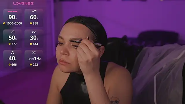 Snapshot of Dominatrix_Alice chatting on 03-31-26, 11:16 Dominatrix Alice online show from 03-31-26, 11:16