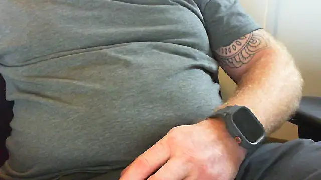 Snapshot of Ginger_Daddy chatting on 01-14-26, 11:42 Ginger Daddy online show from 01-14-26, 11:42