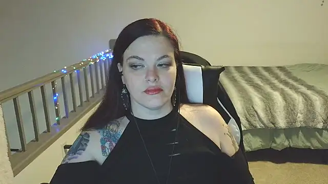 VixieVanderbilt online show from 01-16-26, 10:58