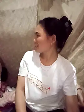 Girl cutee online show from 03-25-26, 01:28