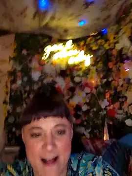 infinirose online show from 04-04-26, 12:02