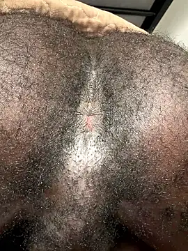 Sweetley online show from 01-17-26, 03:17