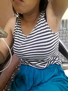 Snapshot of Geeta_rani79 chatting on 04-01-26, 01:41 Geeta rani79 online show from 04-01-26, 01:41