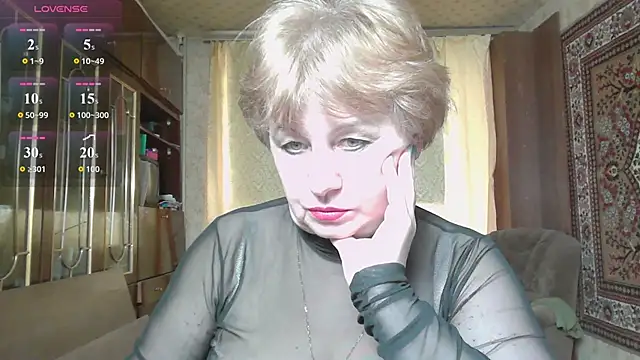 Casey peach online show from 05-10-26, 08:19