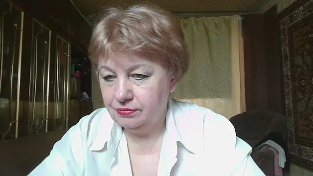 Casey peach online show from 05-19-26, 04:41