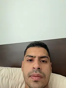 HotWhisper22 online show from 12-19-25, 04:03