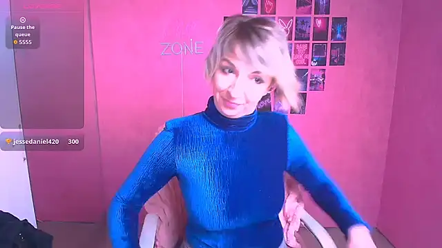 Lana Foxyy online show from 03-26-26, 07:47