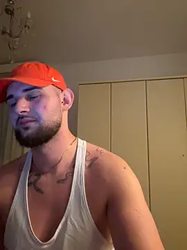 LunaFoxTip online show from 02-02-26, 08:40