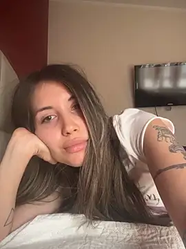 saphirafox online show from 01-17-26, 12:43