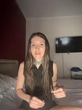 saphirafox online show from 03-18-26, 01:47