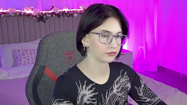 ElenaSomerhalder online show from 01-18-26, 09:35