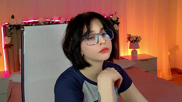 ElenaSomerhalder online show from 02-02-26, 07:01