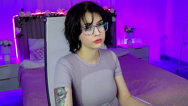 ElenaSomerhalder online show from 02-03-26, 06:57