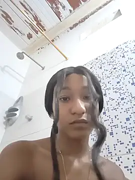 Snapshot of litte_ebonyx chatting on 02-13-26, 05:09 litte ebonyx online show from 02-13-26, 05:09