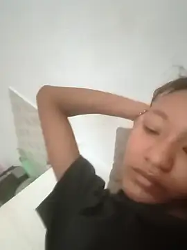 Snapshot of litte_ebonyx chatting on 03-09-26, 10:03 litte ebonyx online show from 03-09-26, 10:03