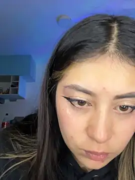 Snapshot of justmariee chatting on 03-10-26, 07:08 justmariee online show from 03-10-26, 07:08