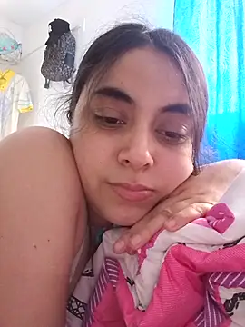 latin mommy  online show from 03-17-26, 01:03