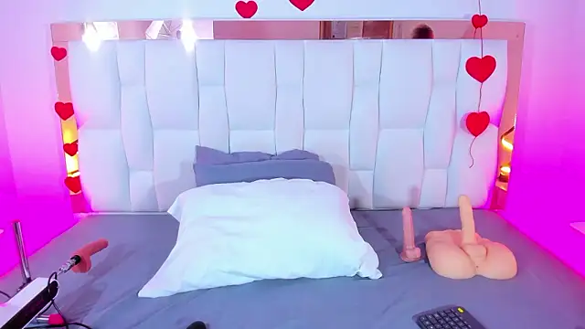 CamilleJuicy  online show from 03-12-26, 12:55