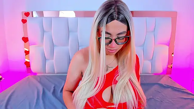 CamilleJuicy  online show from 03-20-26, 12:43