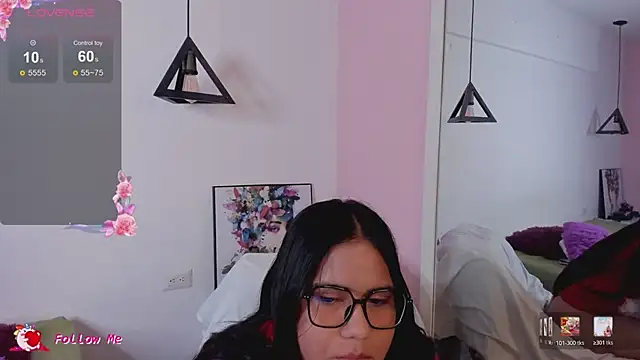 Briana Goldd online show from 05-02-26, 03:11