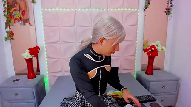 Asa Noir online show from 01-17-26, 12:32