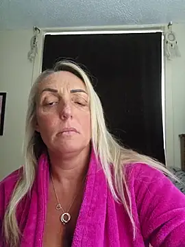 theblondecocklover online show from 05-03-26, 08:09