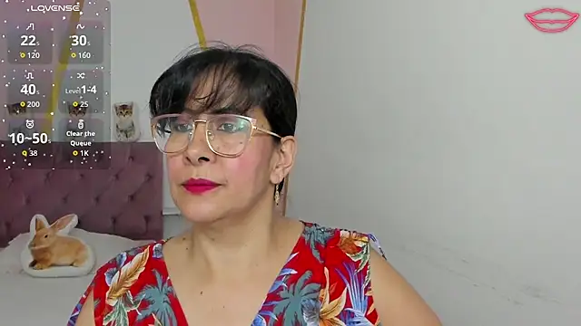 Snapshot of christy_ant chatting on 02-02-26, 07:01 christy ant online show from 02-02-26, 07:01