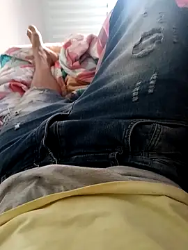 Snapshot of WPS15 chatting on 12-20-25, 07:54 WPS15 online show from 12-20-25, 07:54