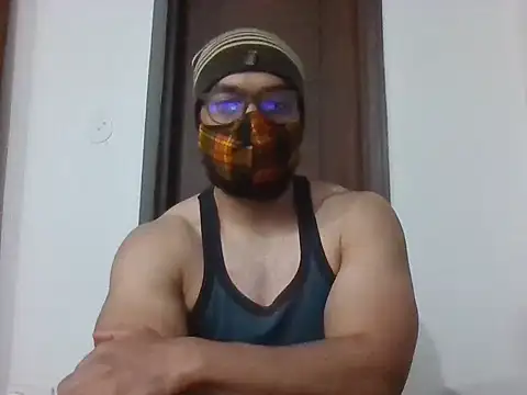 Snapshot of NunnuLelo chatting on 03-13-26, 09:32 NunnuLelo online show from 03-13-26, 09:32