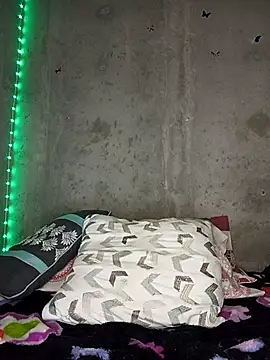 Snapshot of Kaoz_69_ chatting on 03-13-26, 01:23 Kaoz 69 online show from 03-13-26, 01:23