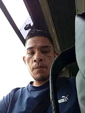 Gloryholeroom online show from 07-04-26, 07:09