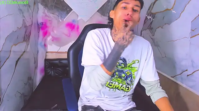 Daniel Deluc77 online show from 01-19-26, 11:58