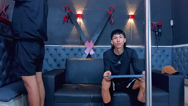 Daniel Deluc77 online show from 02-08-26, 03:54